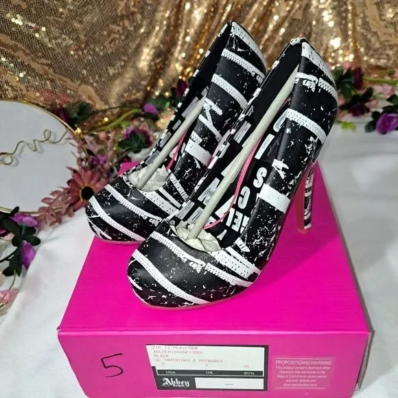 NIB Abbey Dawn Zip It Platform Heel - Picture 3 of 10